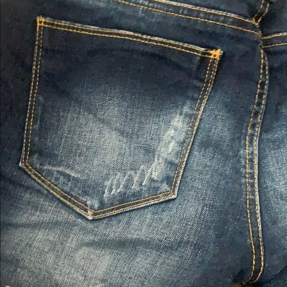 Jean Shorts - Picture 5 of 6